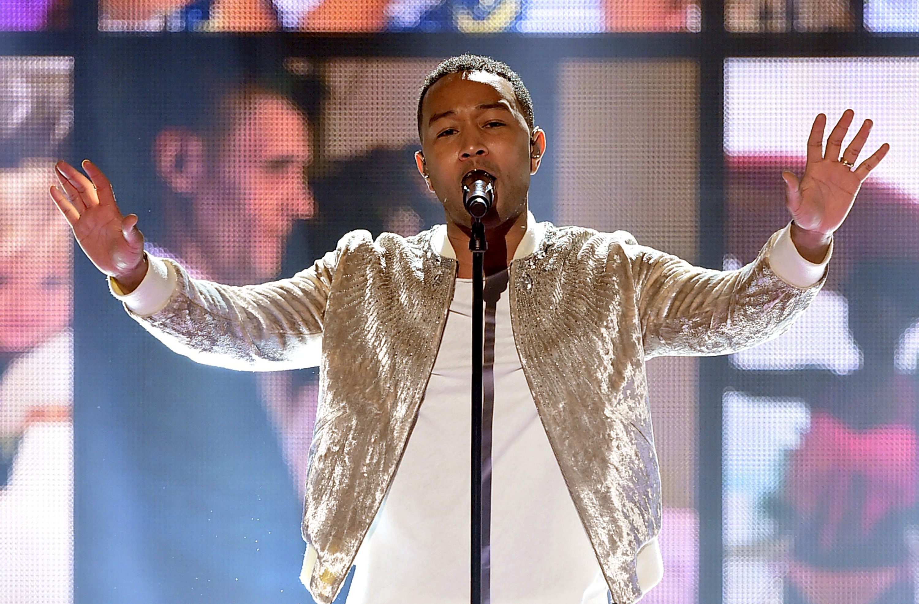 2016 American Music Awards - Show
