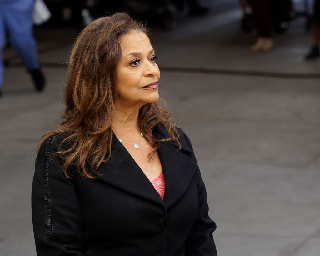 ABC's "Grey's Anatomy" - Season Sixteen